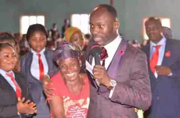 73-Yr-Old Woman Hugs Apostle Suleman As He Places Her On N50k Monthly Salary (Photos)